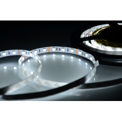 Flexible LED Strip 9.6W/m,120 led/m LED strip，non-waterproof 5 meters 